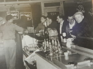 mikes-tavern-1940s